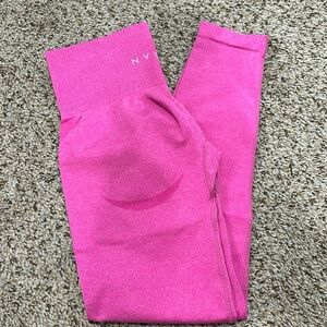 NVGTN SEAMLESS LEGGINGS